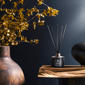 Moody-Reed-Diffuser_Card-04.png